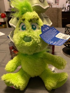 plush baby grinch