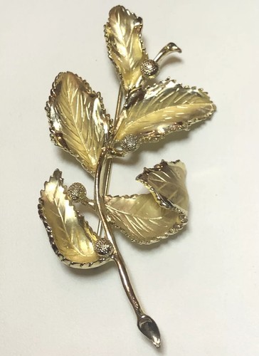 Vintage Coro Leaf Brooch main image 1