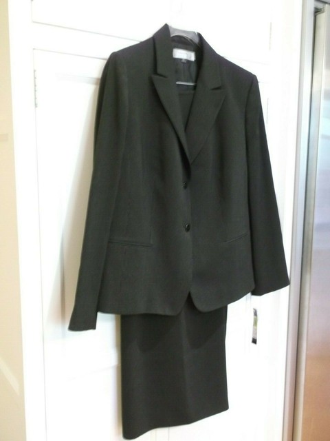 tahari arthur s levine plus size