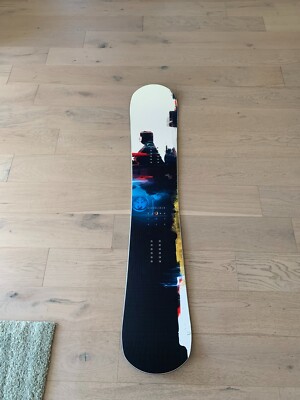2022 Never Summer Proto Synthesis 155, with Travel case and shark teeth $480