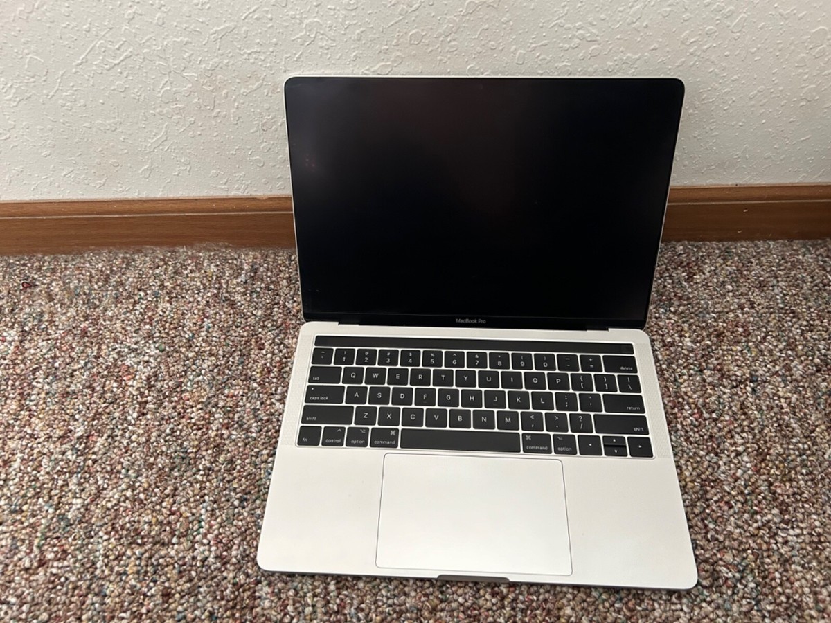 Apple MacBook Pro 13