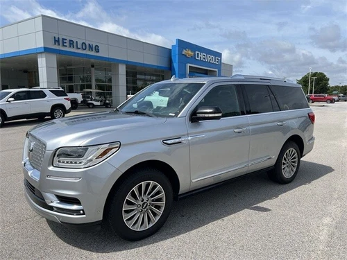2020 Lincoln Navigator Standard