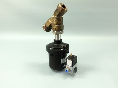 GEMÜ 554 20D Pneumatisches Schrägsitzventil mit Magnetventil GEMÜ 0324