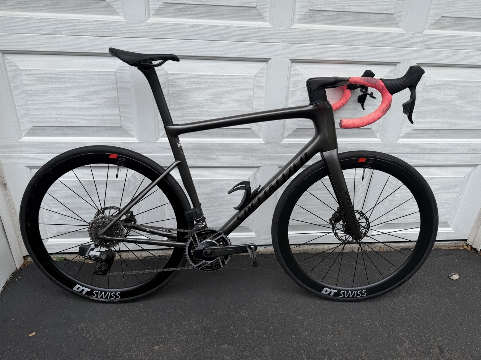 2025 Specialized Tarmac SL8 w/ SRAM Red/Rival and DT Swiss Carbon/Ceramic Wheels