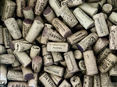 Wine Corks Upcycle 25-Pack for Crafts and Much More Wide Variety of Wine Corks