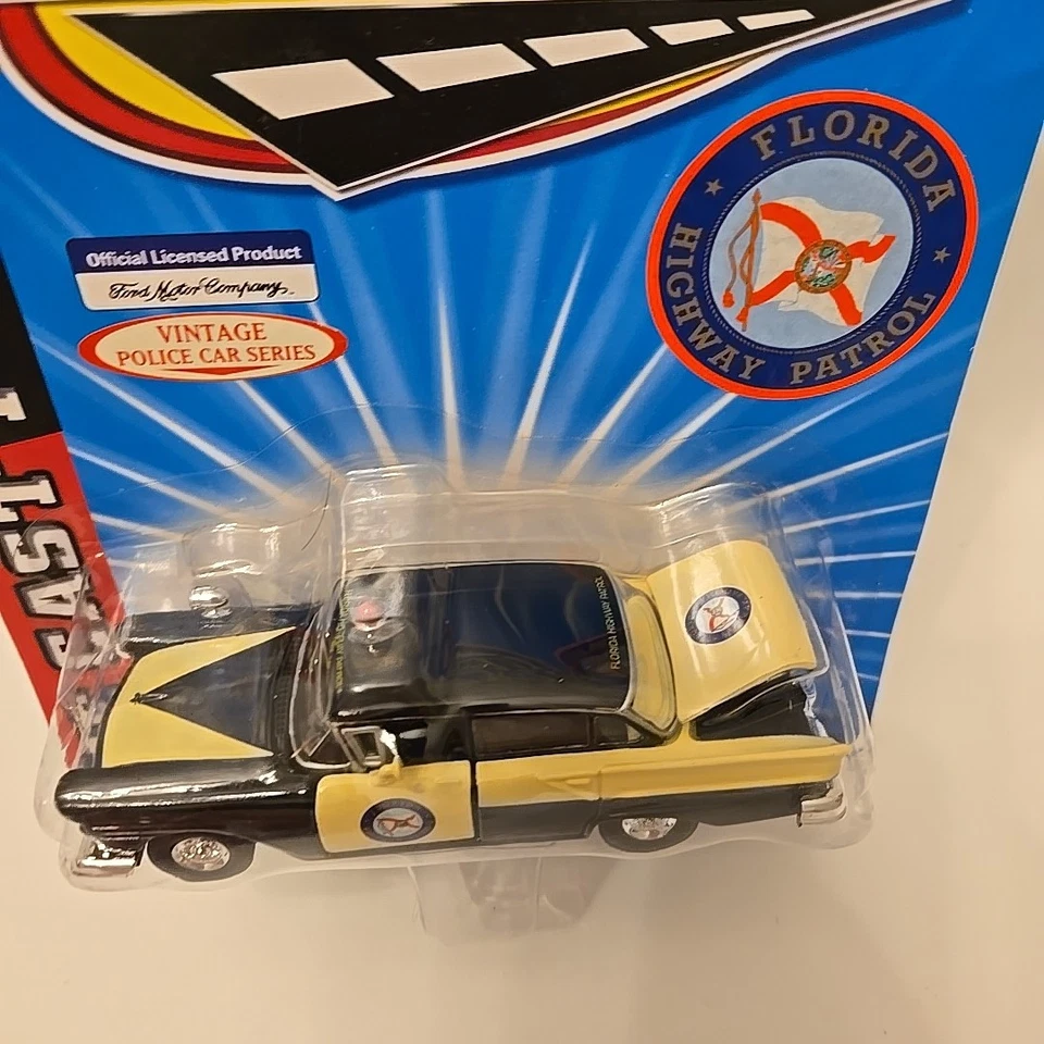 Vtg 1997 Road Champs FLORIDA HIGHWAY PATROL CAR 1:43 Scale Die-cast  - Image 4 of 4