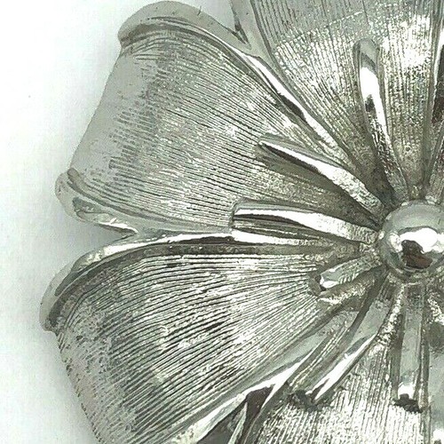 Blumen Brosche MCM gebürstet silberfarben strukturiert - Bild 7 von 12
