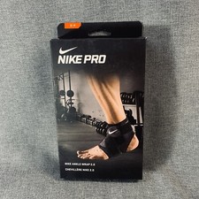 Nike Pro Ankle Wrap 2.0 Black/White Unisex Adult Small / 1 Ankle Sleeve