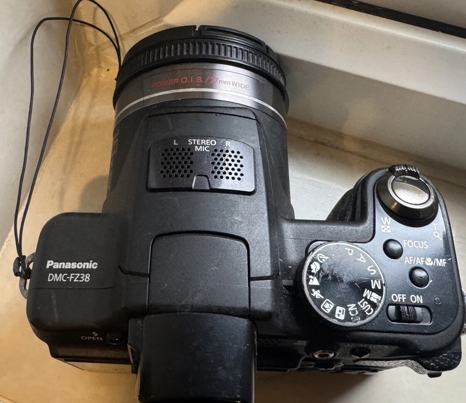Panasonic Lumix DMC-FZ38, photo 3 of 5