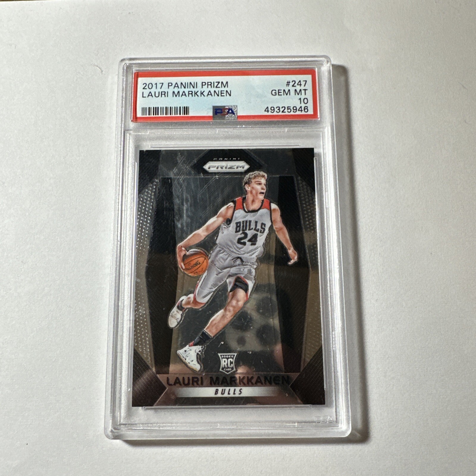 2017-18 PANINI PRIZM LAURI MARKKANEN #247 ROOKIE RC PSA 10 JAZZ BULLS QTY AVAIL