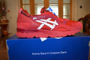 asics v valentines