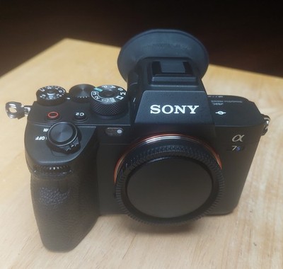 Sony a7S III Mirrorless Camera Body in original box *333 shutter count*
