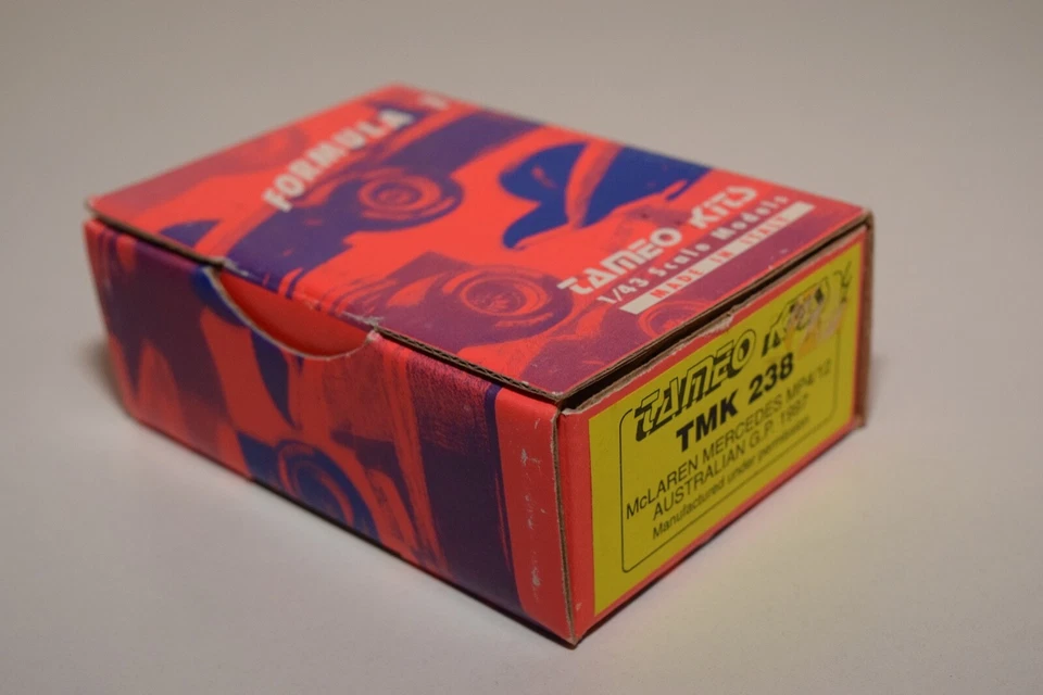 QQ 1:43 TAMEO KITS TMK 238 MCLAREN MERCEDES MP4/12 AUSTRALIANO GP 1997 SIN USAR, EN CAJA NUEVO Foto 2 de 4