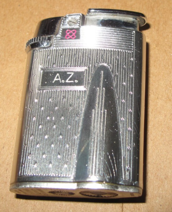 VINTAGE RONSON VARAFLAME STARFIRE A.Z. MONOGRAM w/ FITTED BOX