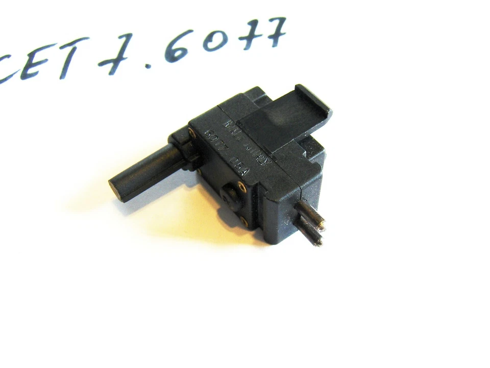 Switch, reverse light Mercedes by Facet 7.6077 - Image 4 of 4