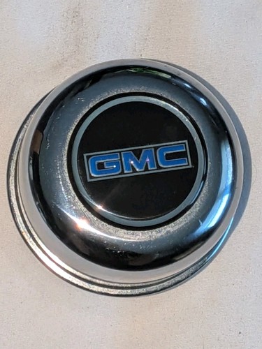 Chrome Valve Cover Breathers With Blue Bowtie Logo & Grommets – Chevy Small/Big Block Set 7 thumbnail image