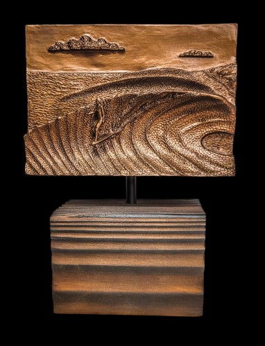 Wahine Style High Surf Skulptur von Dave C Reynolds - Bild 1 von 2