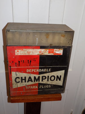 ac spark plug cabinet キャビネット　看板　champion Vintage Dependable Champion Spark Plugs Metal Store Cabinet | eBay