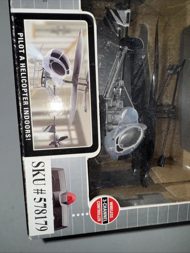 Helicóptero interior inalámbrico Micro Flyers en caja sku #578179 Foto 2 de 4