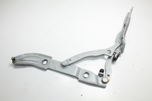 BMW 3 E90 320 d Heckklappescharnier links  7060627 2.00 Diesel 11460572