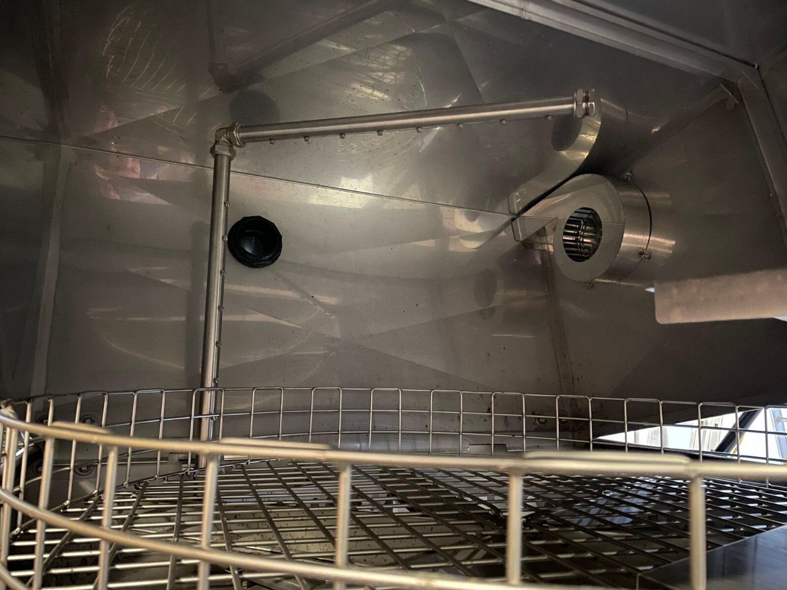 Ex Demo Auto Hot Parts Washer Degreaser £3,795 + VAT from £3.10 + VAT