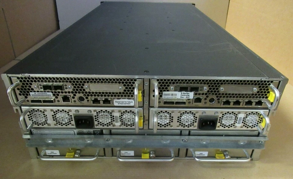 Nexsan E60 SAN Storage System E602-40/2 60Bay 2x PSU 2x iSCSI Dual FC Controller - Image 3 of 4
