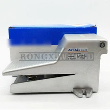 ONE AirTAC 4F210-08L Foot Pedal Valve New