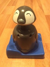 penguin exersaucer