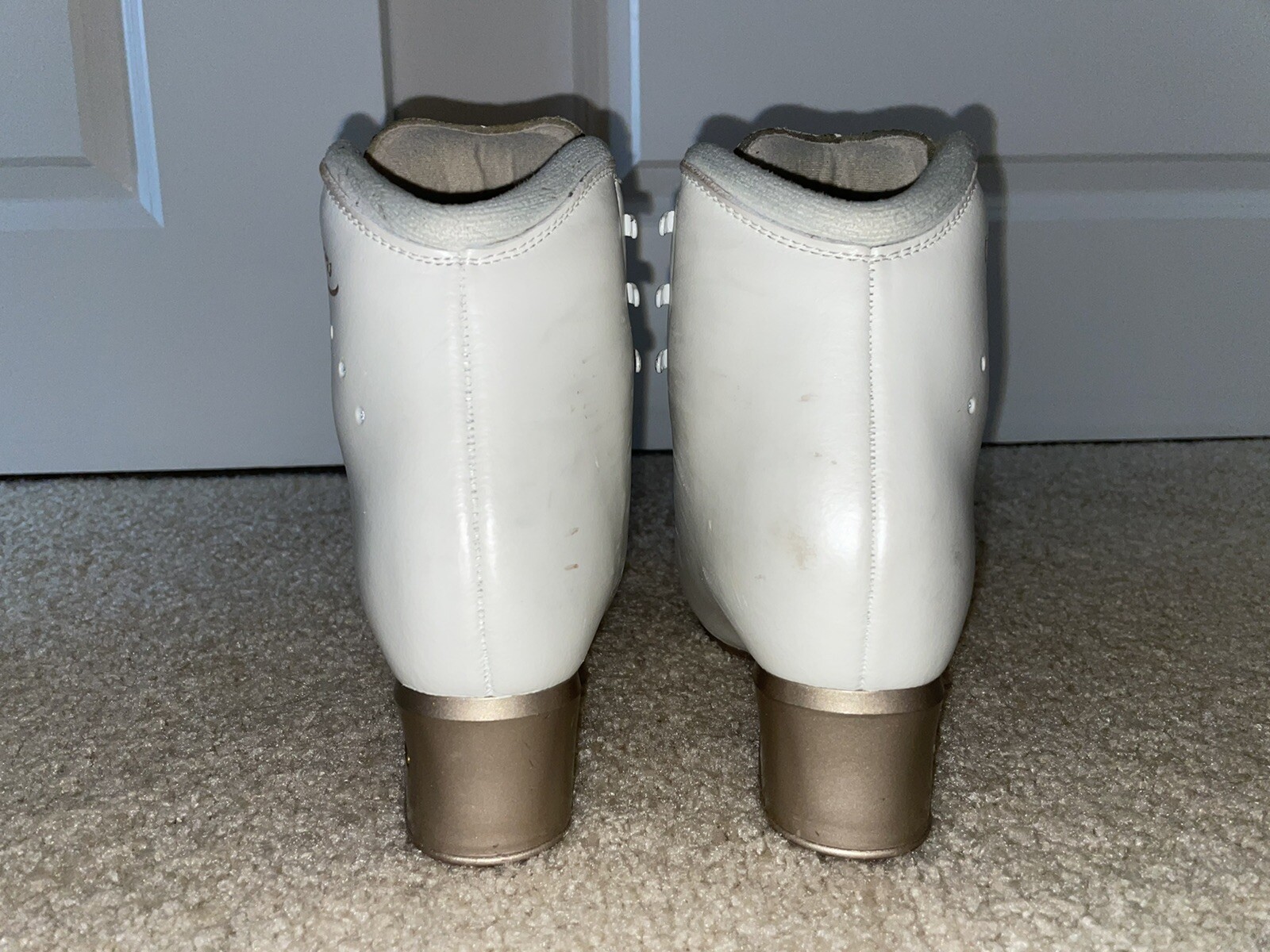 Edea Chorus 235 Ice Figure Skating Boots eBay