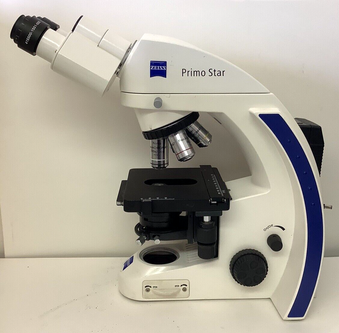 Primo Microscopio Composto STELLARIS CRS Microscopio Scattering Raman