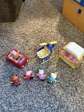 Peppa's Little Vehicle Playset Complete Helicopter, Camper, Car, and 5 Figures
