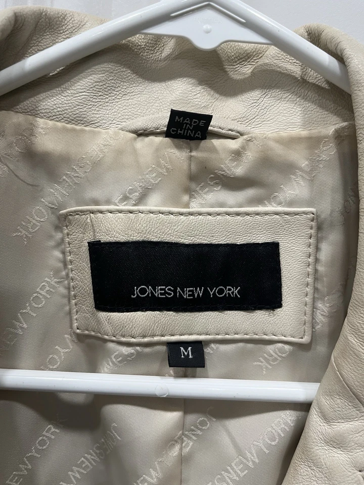 1990s Jones New York Womens Lux Off White Genuine Leather Jacket Coat Distressed - Image 2 of 4