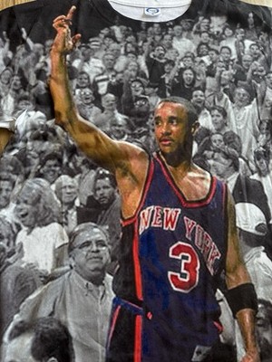 For All To Envy New York Knicks John Starks Middle Finger T-shirt