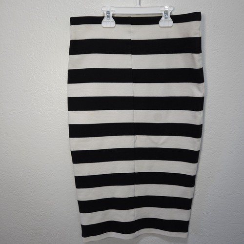 Bebe Damen Rock mittellang schwarz/weiß gestreift Strech Komfort Größe Medium - Bild 2 von 10