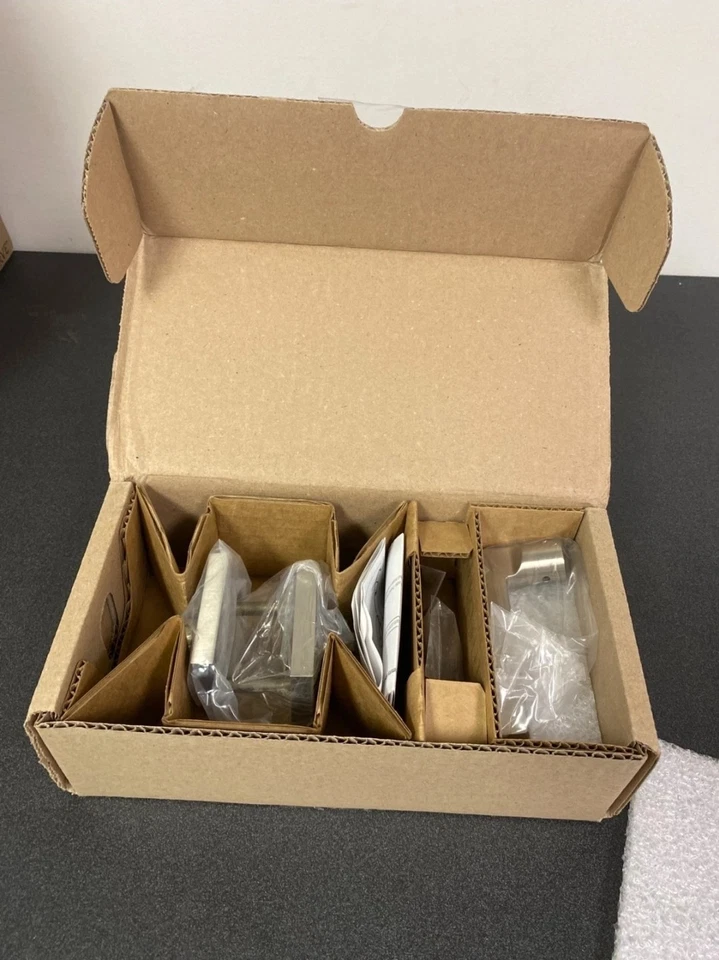 Набор квадратных фиктивных дверных рычагов Baldwin Reserve с квадратной розеткой (MS442) - Изображение 3 из 4