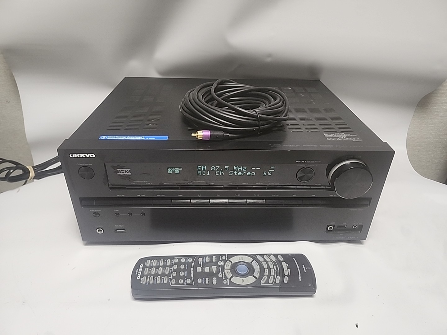 Onkyo TX-NR717 7.2 Channel AV Receiver Bundle With Remote Te