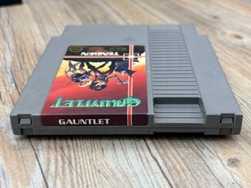 GAUNTLET -- NES Nintendo Original Classic Authentic Game TESTED