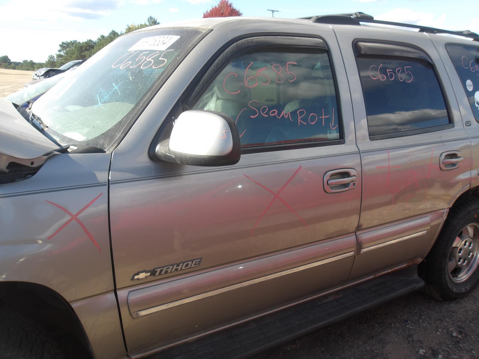 Used Left Sun Visor fits: 2000 Chevrolet Tahoe illuminated L. w/dimming vanity l