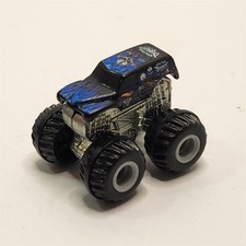 Hot Wheels Monster Jam Mini Son Uva Grave Dig...