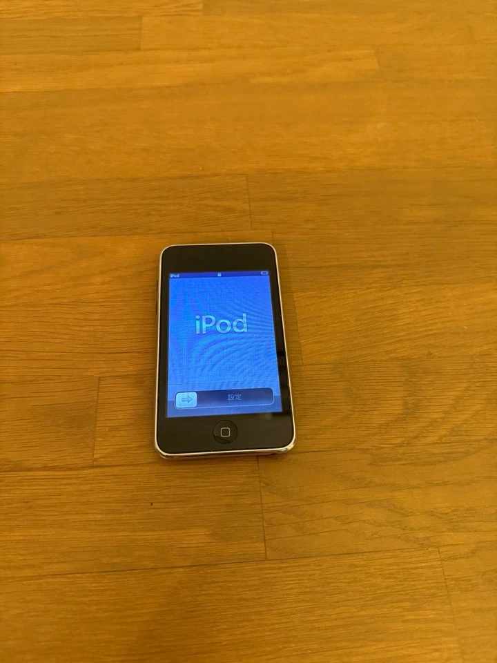 Apple iPod Touch 3rd. Generation 64 GB - A1318 - Bild 4 von 4