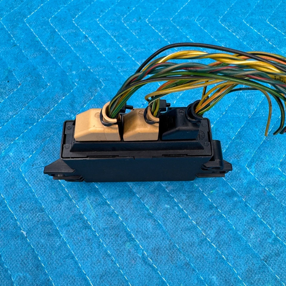 Range Rover L322 2010-2012 módulo de ayuda de estacionamiento OEM AH4215K866BG Foto 3 de 4