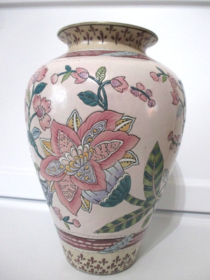 VTG Toyo Vase Japan Shabby Chic Style Bainbridge Hand Painted Japan  10.5''