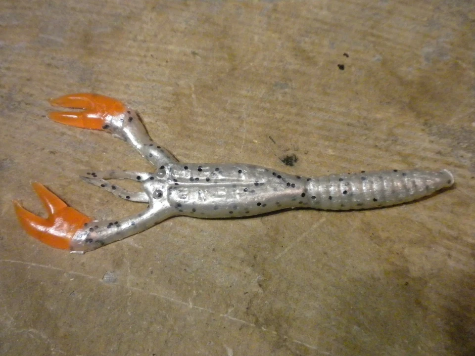 Vintage Loose Opened 15 Gene Larew Salt Craw Black Dot Speckled With Orange Claw - Image 2 of 4