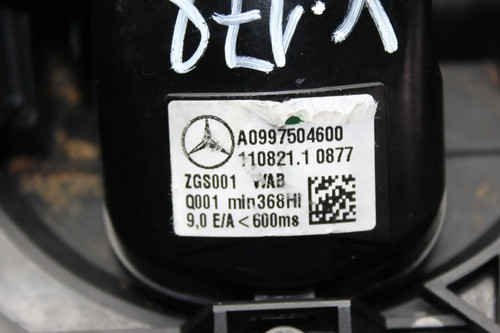 Mercedes Benz W118 C118 Openen ontgrendelingsgreep Achterklep Wit A0997504600 - Afbeelding 9 van 10