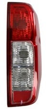 Feu arrière Nissan PATHFINDER