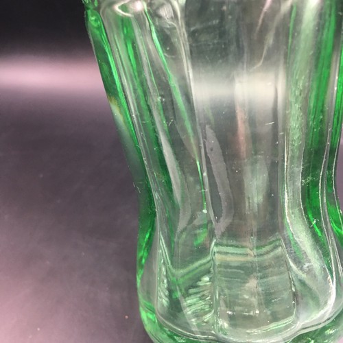 Coca Cola Bottle Dec 25 1923 Hobble Skirt Farmington ME 6 Fl Oz Christmas Green - Picture 8 of 10