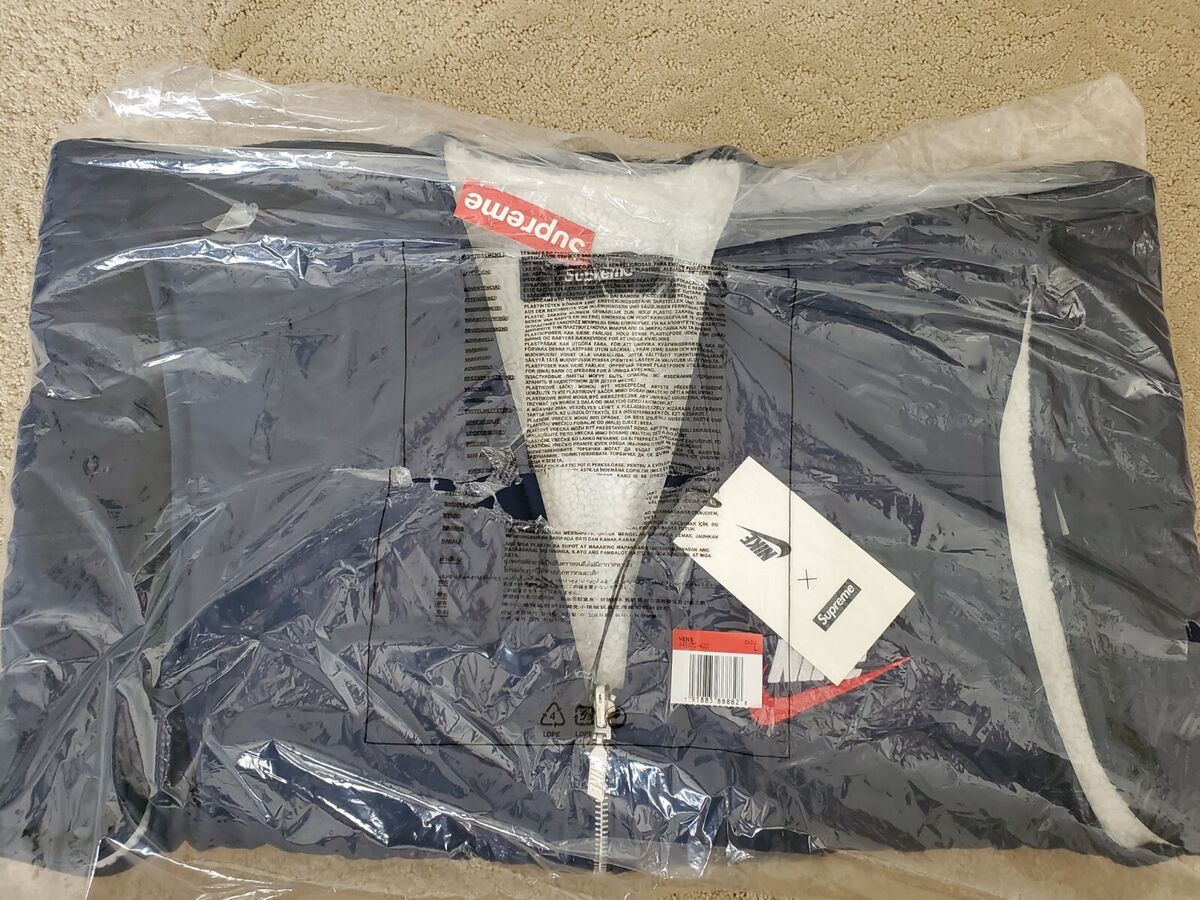 Nike x Supreme Reversible Nylon Sherpa Vest - L Large - Navy Nike x Supreme Reversible Nylon Sherpa Vest - L Large - Navy