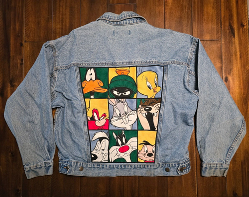 Vintage 90’s Looney Tunes Denim Jacket Warner Bros Men’s Large 1995