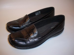 clarks crocodile loafers