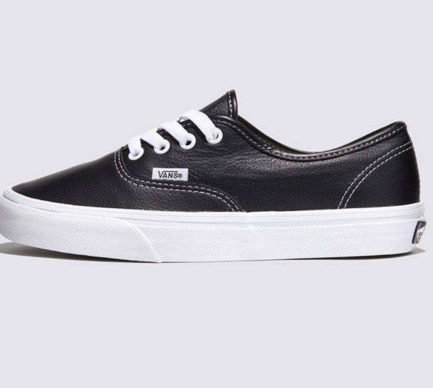 ☆VANS\t☆ Authentic Leather BlackTrue White VN000CRTBPA VANS Authentic men's sneakers VN000CRTBPA leather black | eBay